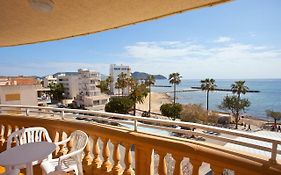 Apartamentos Sol Y Mar